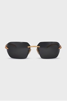 Sunglasses with metal temples