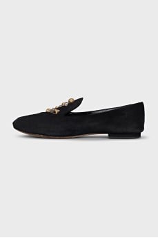 Black ballet flats with decor