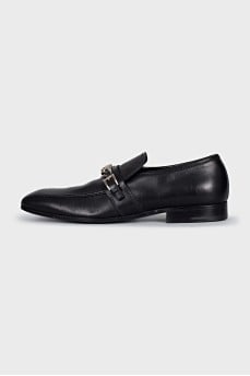 Men's leather shoes with chain