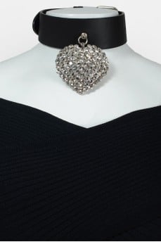 Choker with wide strap and heart