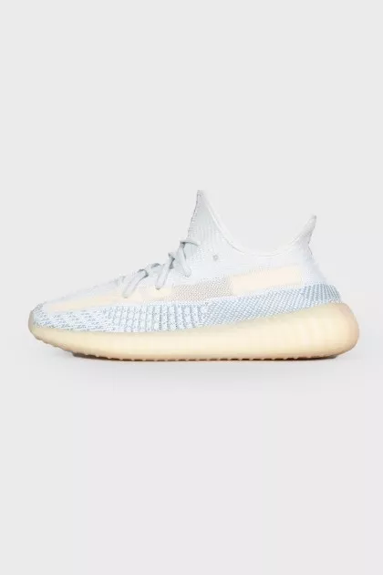 Сірі кросівки Yeezy Boost 350 V2
