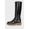 Leather boots with chain