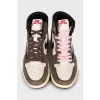 Чоловічі кросівки Air Jordan 1 by Nike x Travis Scott