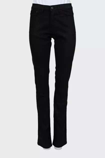 Чорні джинси regular fit на гудзиках