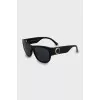 Черные солнцезащитные очки wayfarer