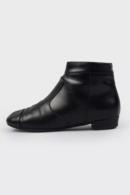 Ботинки Chanel