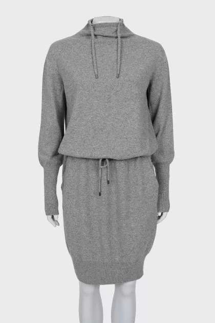 Cashmere dress with pockets
