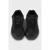 Чорні кросівки Yeezy Boost 700