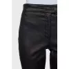 Брюки из кожи с молниями внизу
