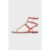Кожаные босоножки декорированные шипами Rockstud