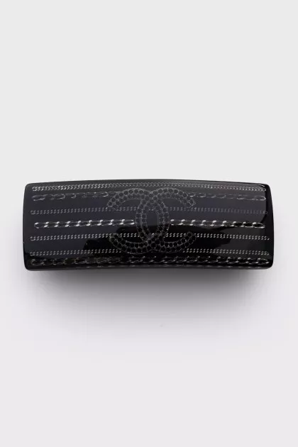 Rectangular hairpin with logo