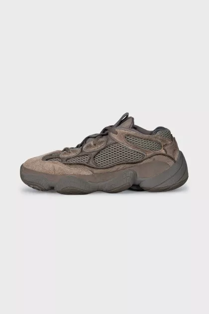 Замшевые кроссовки Yeezy 500