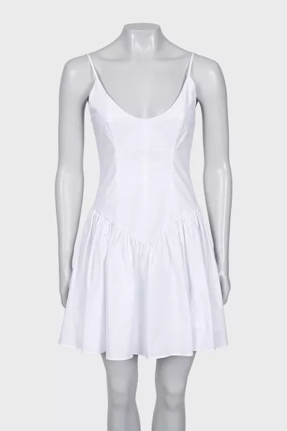 Fitted dress with thin straps