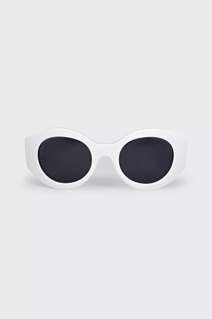 White sunglasses