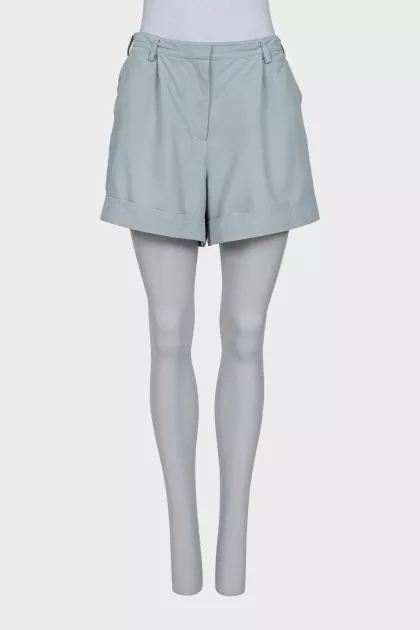 Fitted shorts in blue