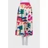 Loose-fitting skirt with a bright print