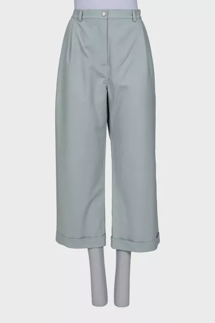 Straight trousers in green