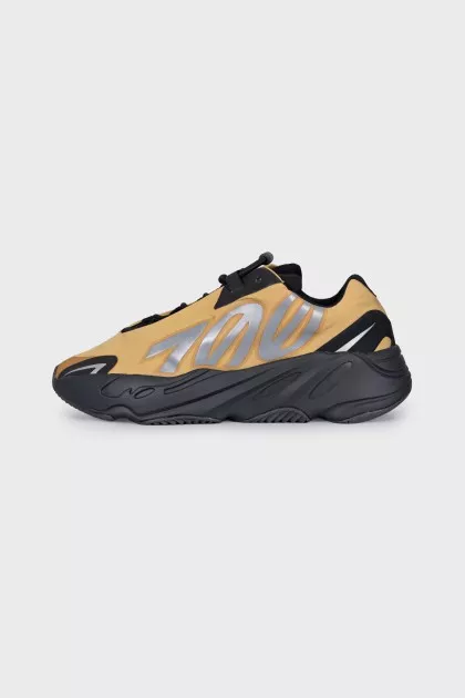 Mens Yeezy Boost 700 Sneakers With Tag