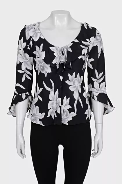 Silk blouse with ruffles in floral print