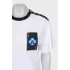 T-shirt with embroidered pocket
