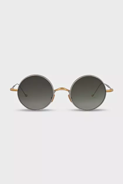 Diana sunglasses with tag