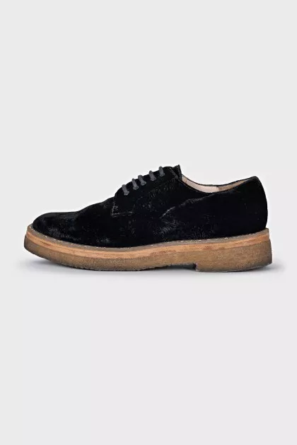 Velvet lace-up shoes