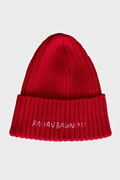 Hat with embroidered logo