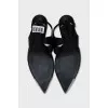 Leather shoes with metal toe