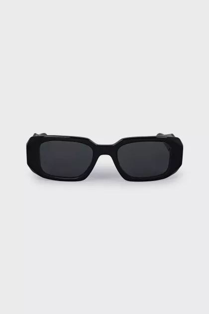 Rectangular sunglasses