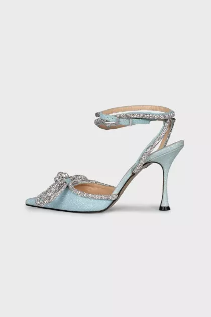 Sparkly shoes with rhinestones