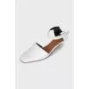 Pholidota slingbacks