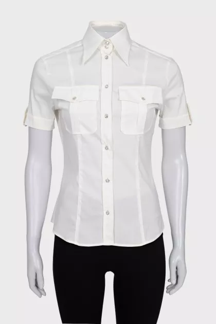 White short sleeve shirt