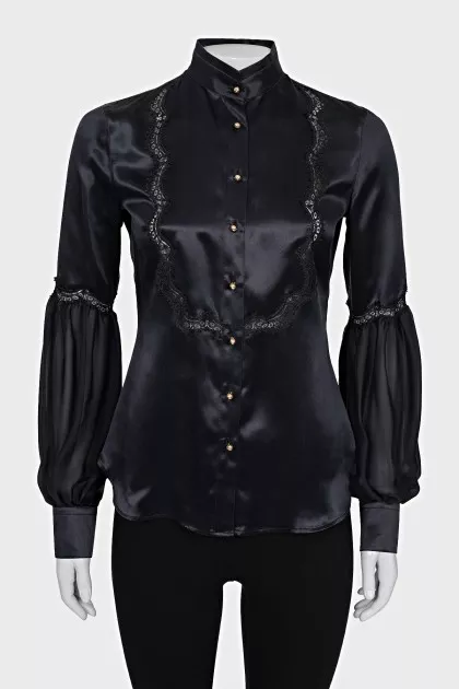 Silk blouse with lace