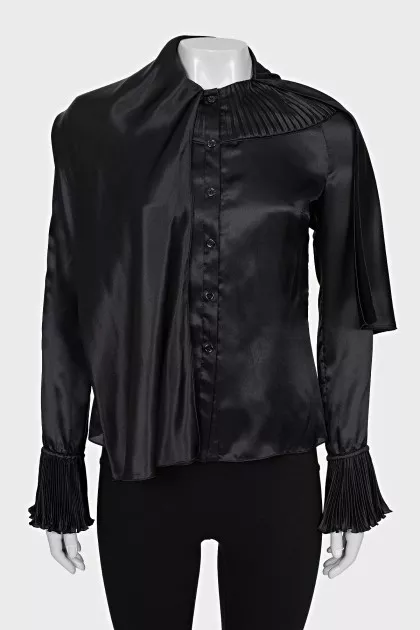 Silk blouse with pleated cuffs