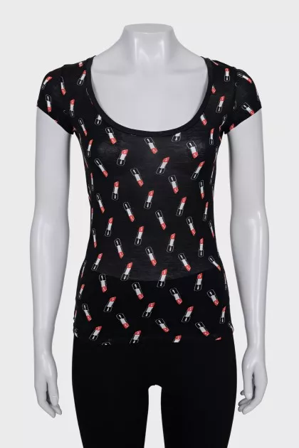 Black printed t-shirt