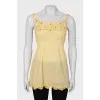 Yellow T-shirt with silver crystals