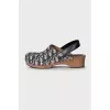 Diorquake clogs