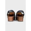 Diorquake clogs
