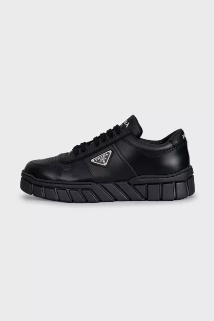 Men's Leather Sneakers with Metal Logo
