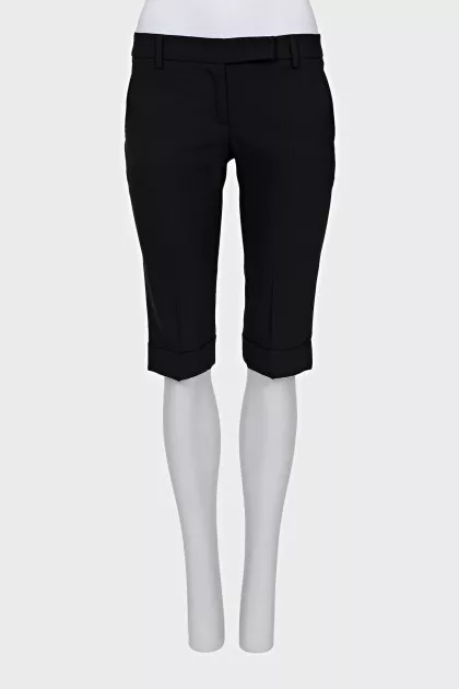 Black skinny shorts