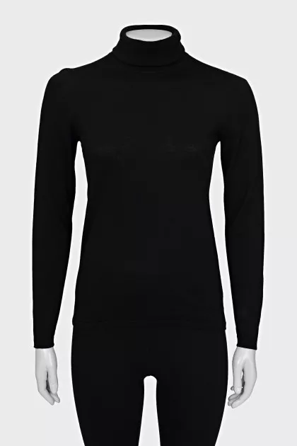 Black tapered turtleneck