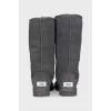 Suede Ugg boots with fur trim