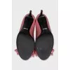 Patent leather shoes with a bow and open toe
