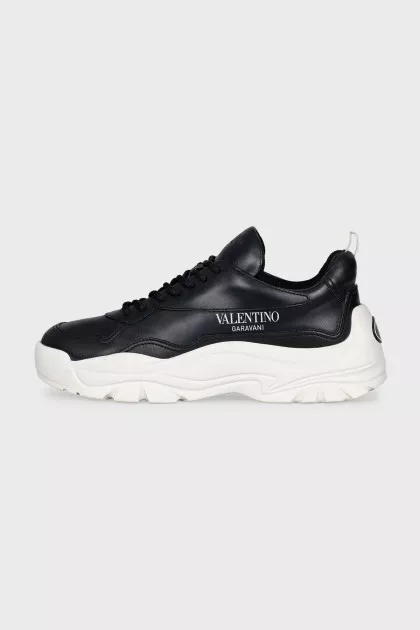 Gumboy sneakers