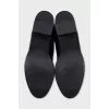 Leather boots without fastening