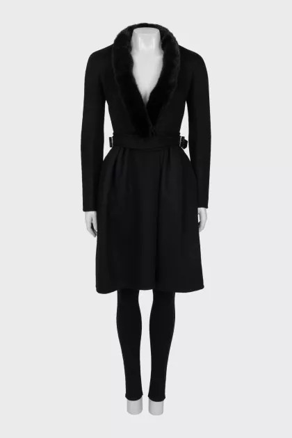 Cashmere coat with removable fur