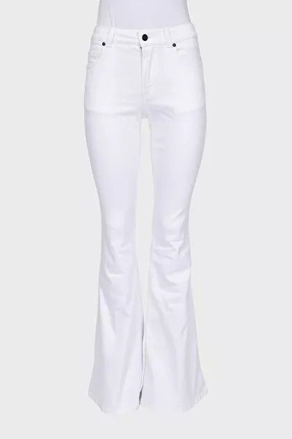 Mid-rise flared jeans