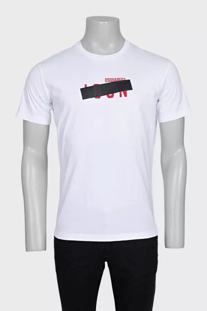 Men's white t-shirt with tag