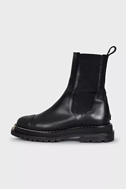 Leather boots with gold decor