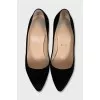 Suede platform heeled shoes